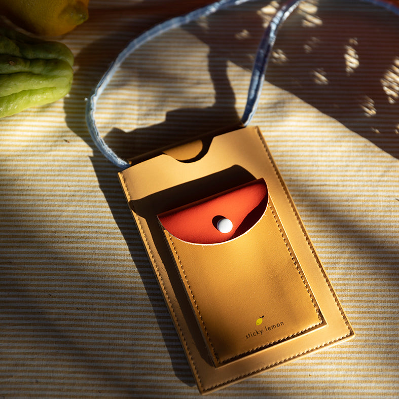 PHONE POUCH - Sticky Lemon, XL - Farmhouse Pear Jam