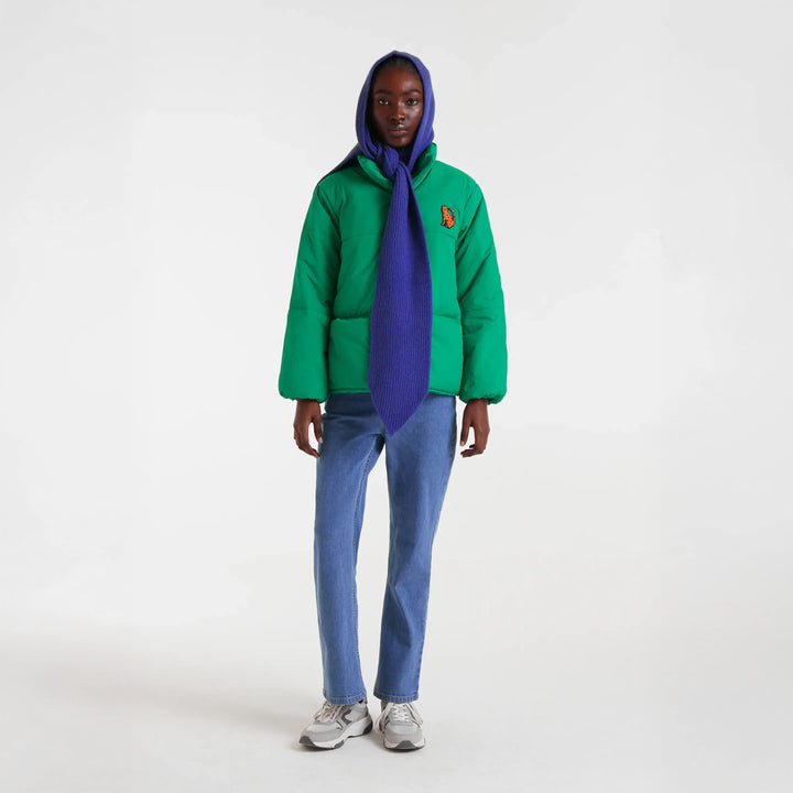 ABRIGO - Compañía Fantástica, Acolchado verde con detalle Jaguar