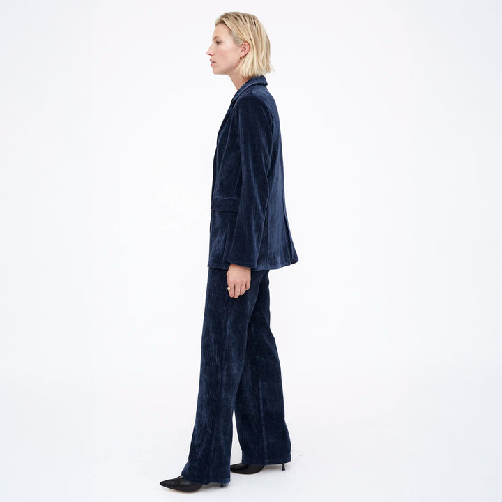 BLAZER - Wild Pony,  Pana de terciopelo Navy Blue.