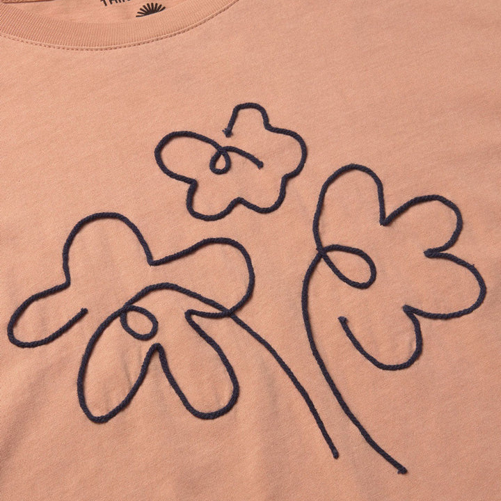 CAMISETA - Thinking Mu, Rosa bordada a mano flower Lucia