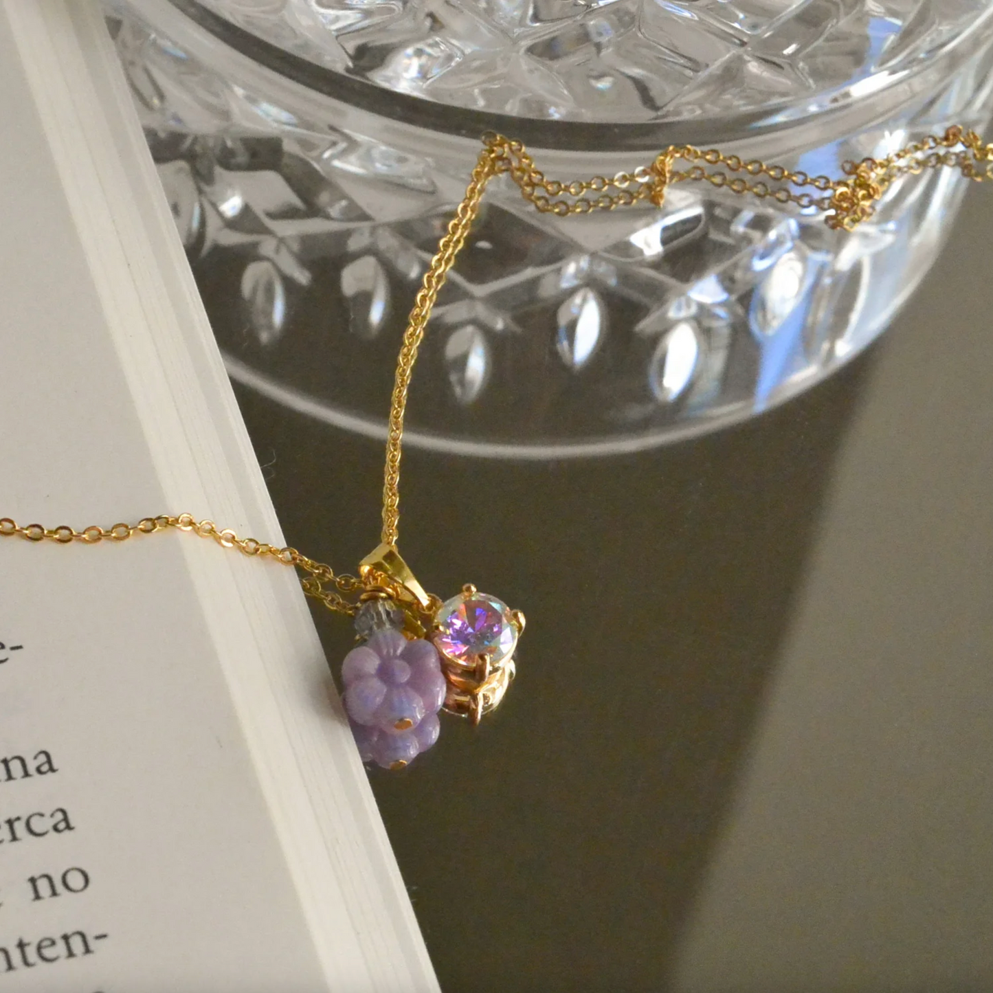 COLLAR - Glimmering, Maggie
