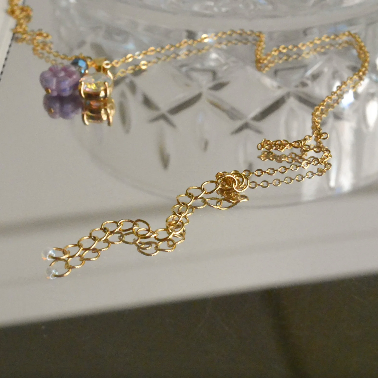 COLLAR - Glimmering, Maggie