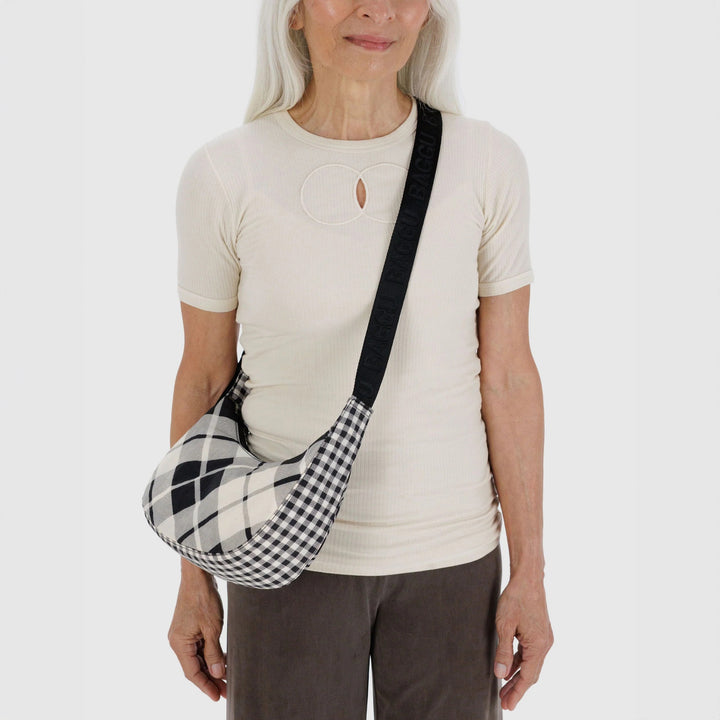 BOLSO - Baggu, Small Crescent Mixed Plaid