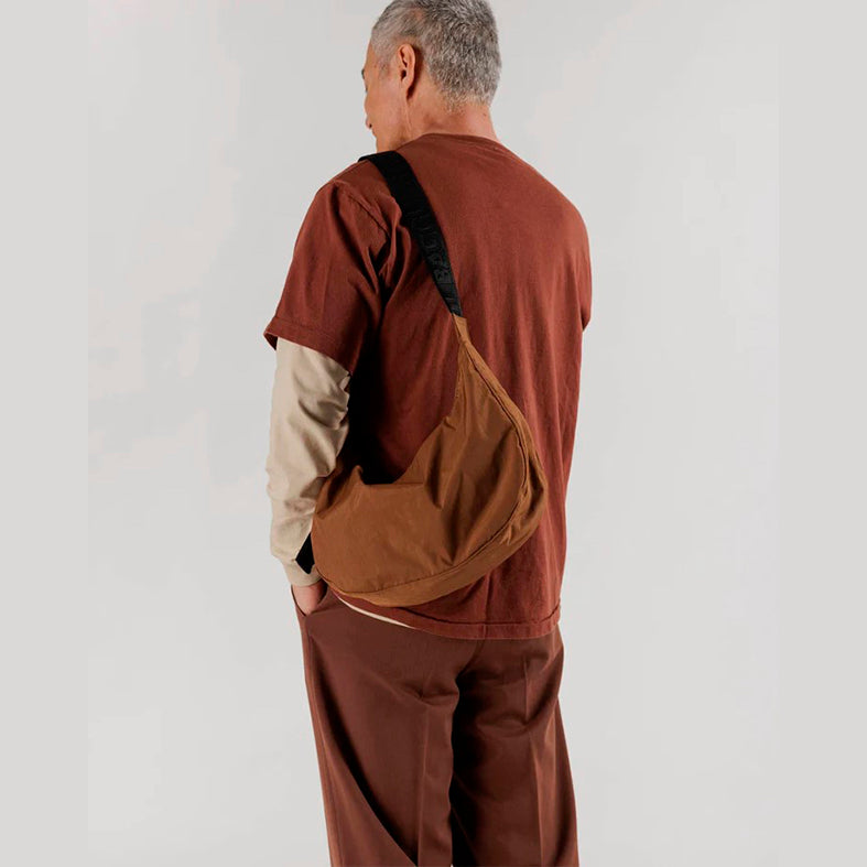 BOLSO - Baggu, Medium Nylon Crescent Bag Brown