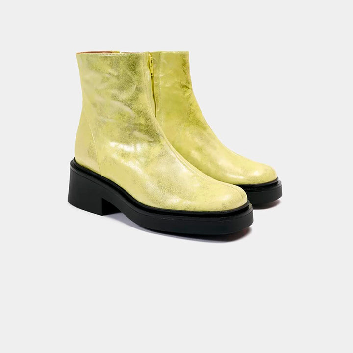 BOTAS - Naguisa, Bina Lima