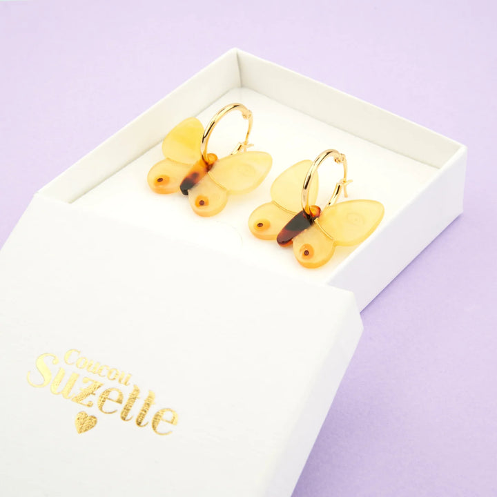 PENDIENTES - Coucou Suzette, Mariposa Amarilla