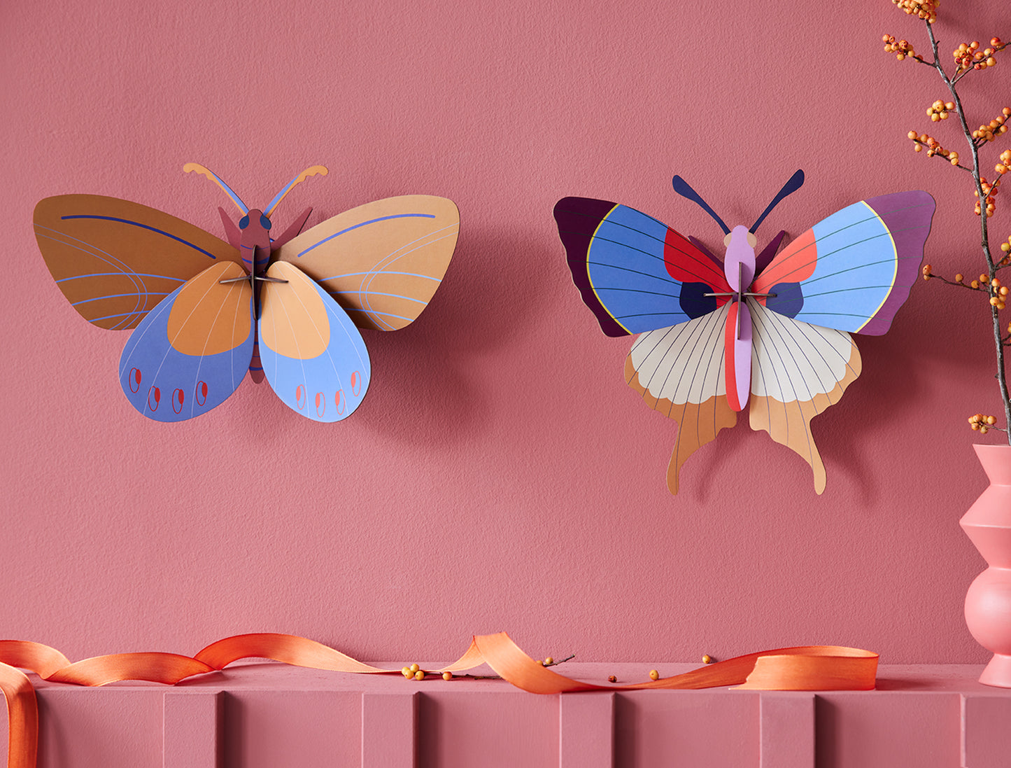 MAQUETA - Studio Roof, Ochre Costa Butterfly