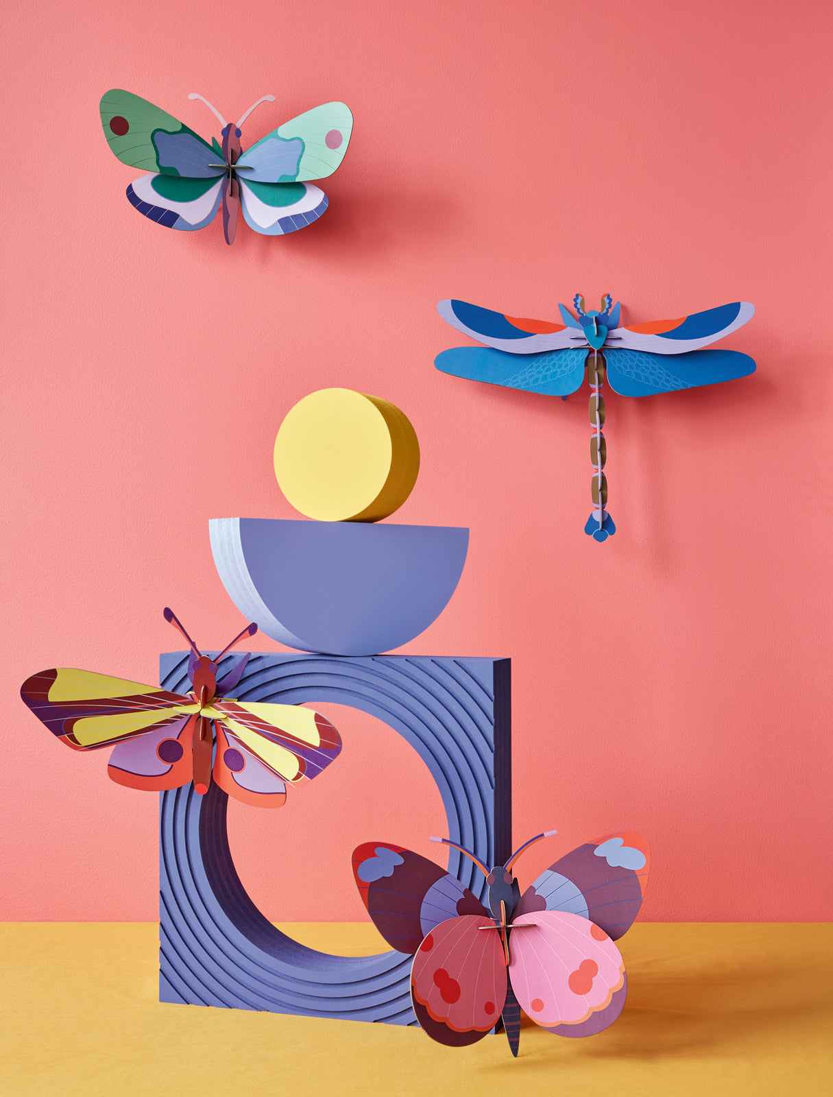 MAQUETA - Studio Roof, Purple Eyed Butterfly