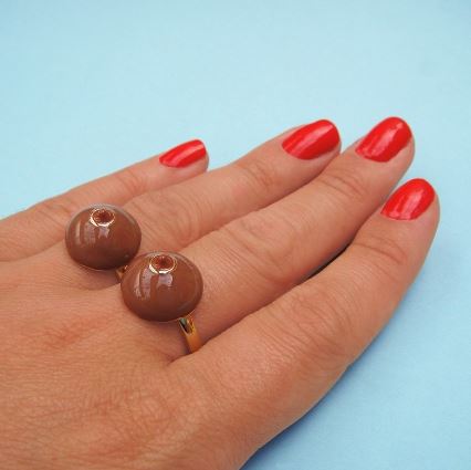 ANILLO - Coucou Suzette, Boob negro