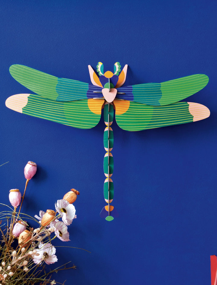 MAQUETA - Studio Roof, Green dragonfly