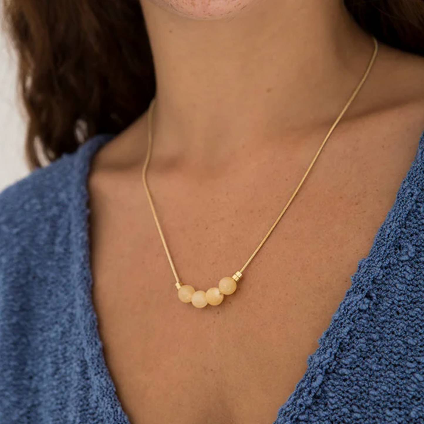 COLLAR - Srta Bolitas, Theos
