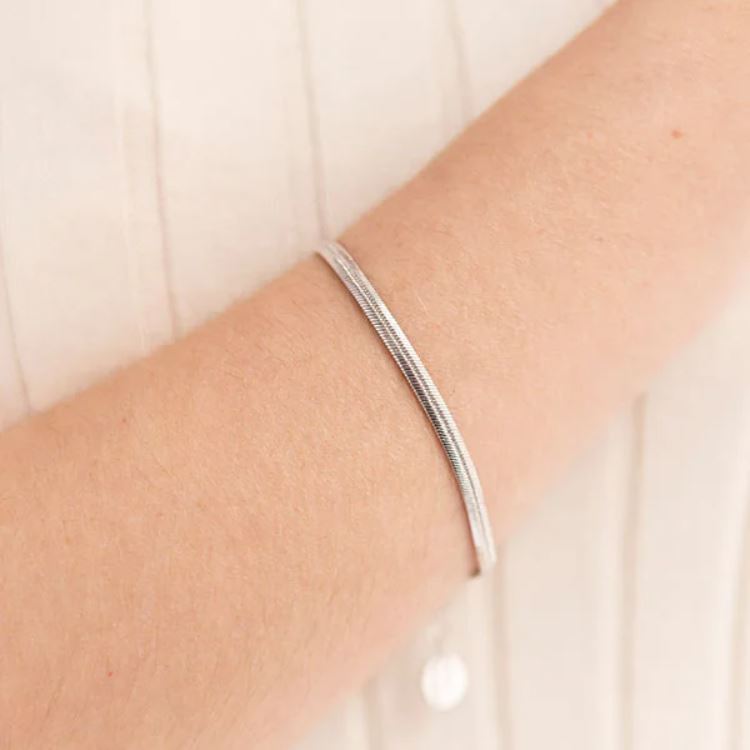 PULSERA - Srta Bolitas, Juno