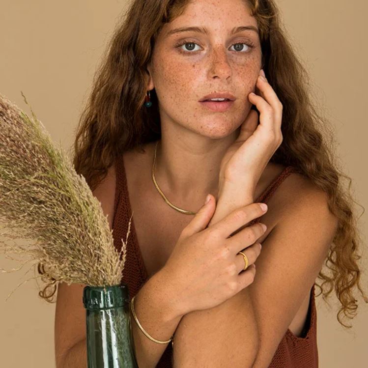 PULSERA - Srta Bolitas, Juno