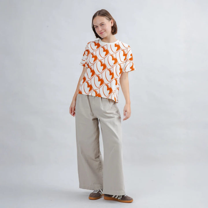 CAMISETA - Brava Fabrics, Oversize Bombon Allover Marrón