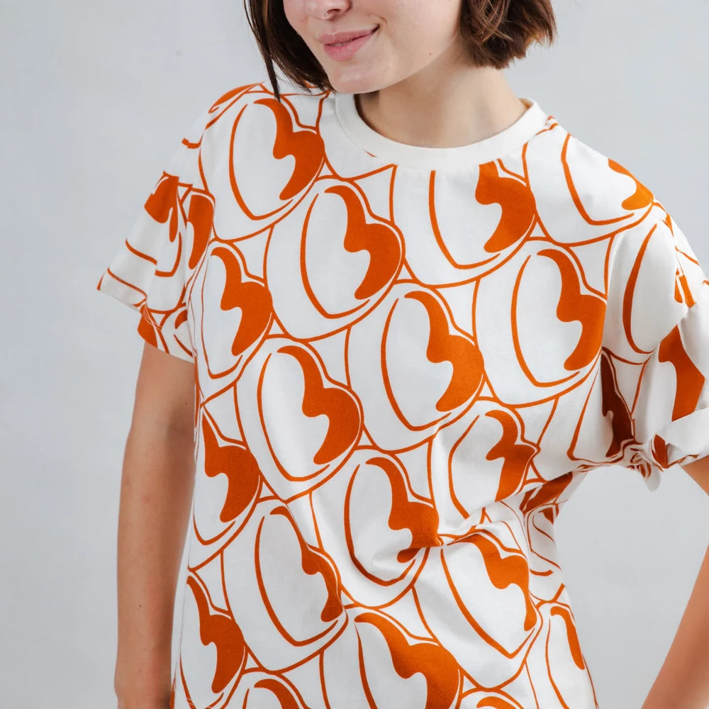 CAMISETA - Brava Fabrics, Oversize Bombon Allover Marrón