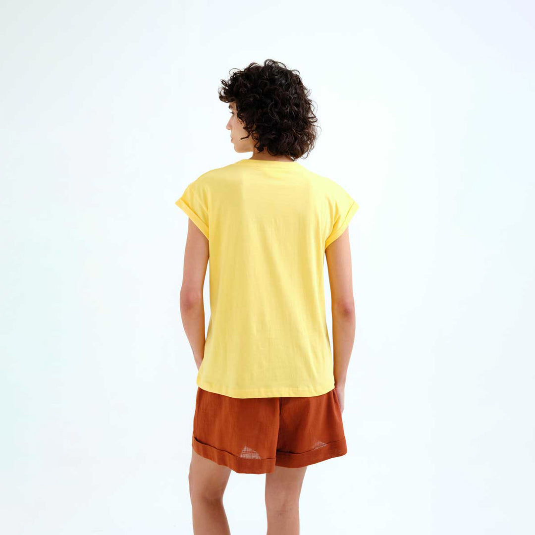 CAMISETA- Compañía Fantástica, Bordado de naranja