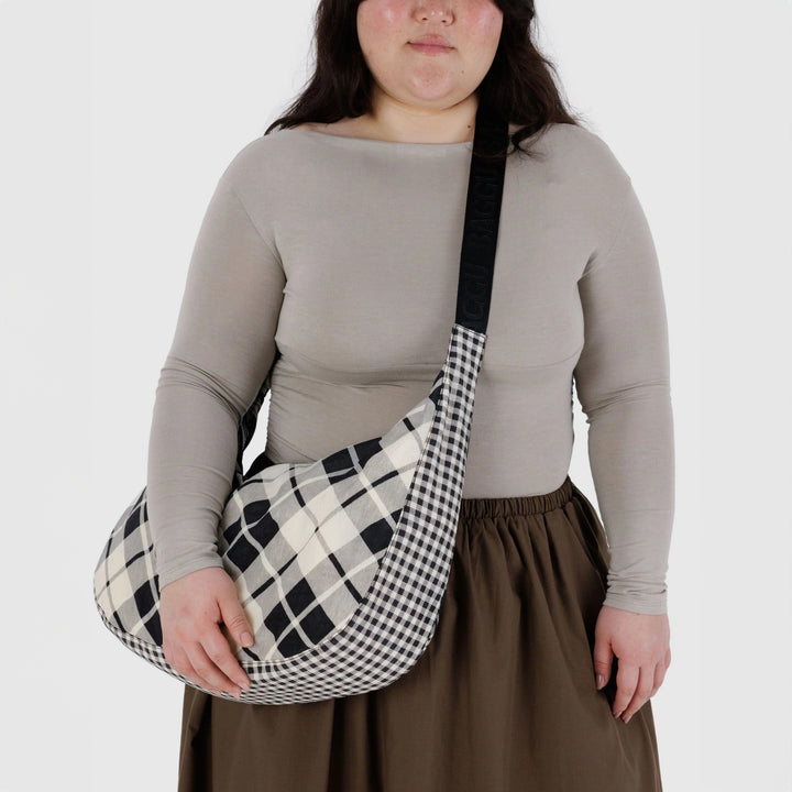 BOLSO - Baggu, Mixed Plaid Large Nylon Crescent Bag