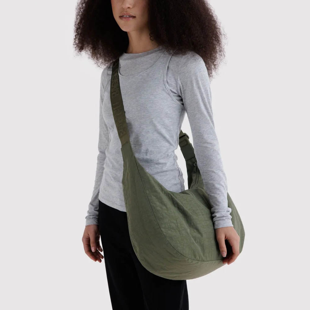 BORSA - Baggu, Deep Sea Large Nylon Crescent Bag