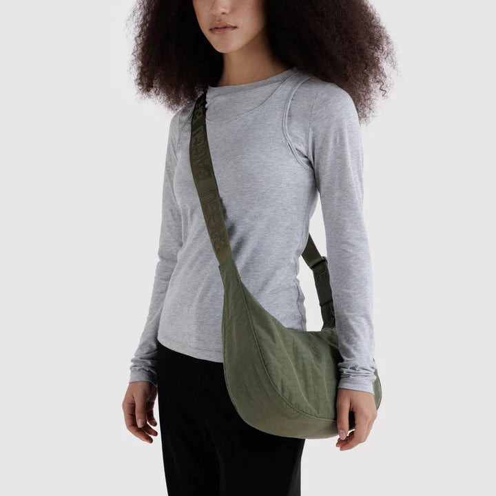 BOLSO - Baggu, Caper Medium Nylon Crescent Bag