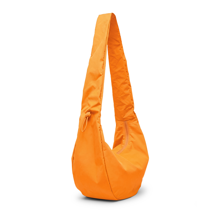BAG - GOT BAG, Moon Bag Ruffle Clownfish