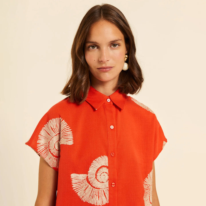 CAMISA - Pepaloves, Bordado caracolas