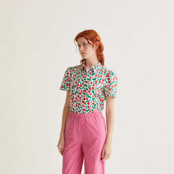 CAMISA - Compañía Fantástica, Estampado Guinda