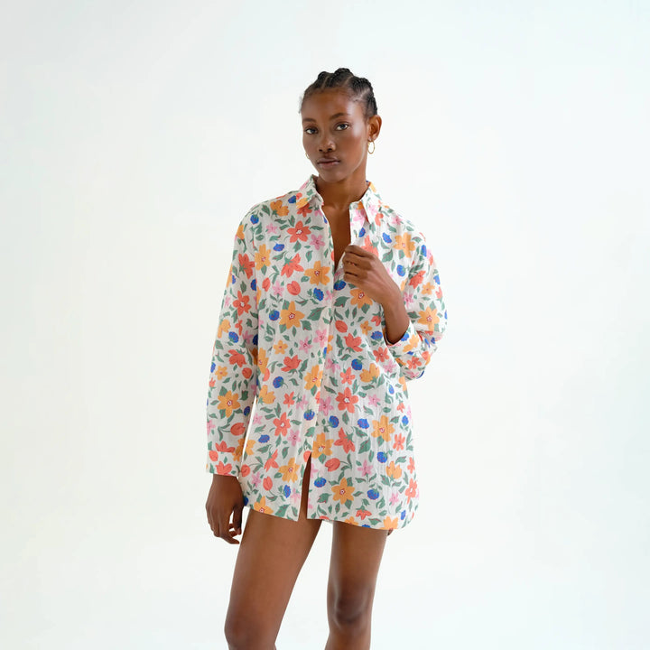 CAMISA - Compañía Fantástica, Playera con estampado Lily Big