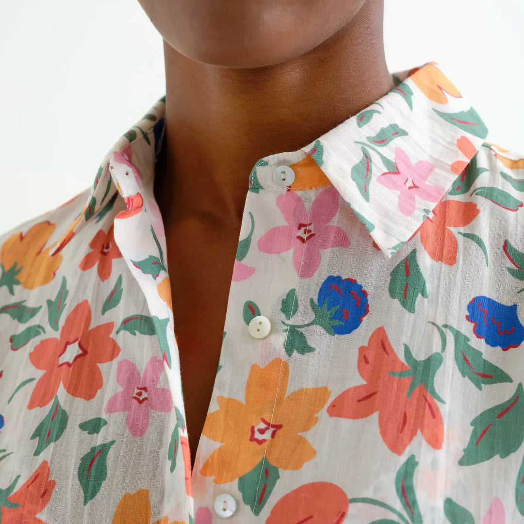 CAMISA - Compañía Fantástica, Playera con estampado Lily Big