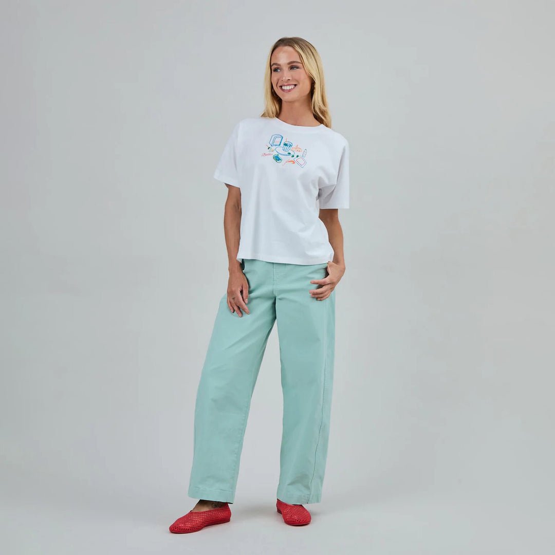 CAMISETA - Brava Fabrics, Chiringuito Embroidery Oversize Blanca