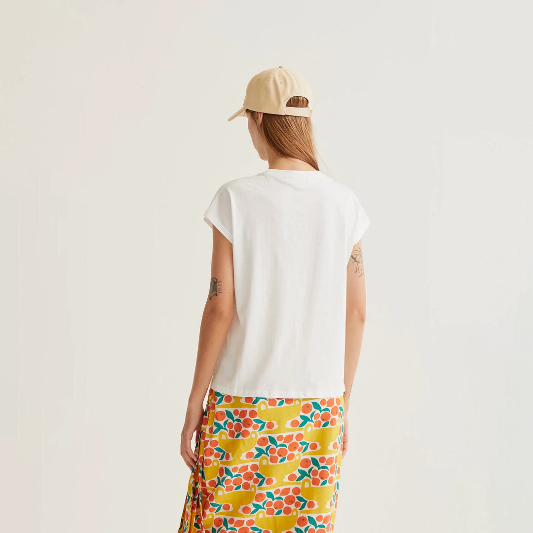 CAMISETA- Compañía Fantástica, 100% algodón blanco