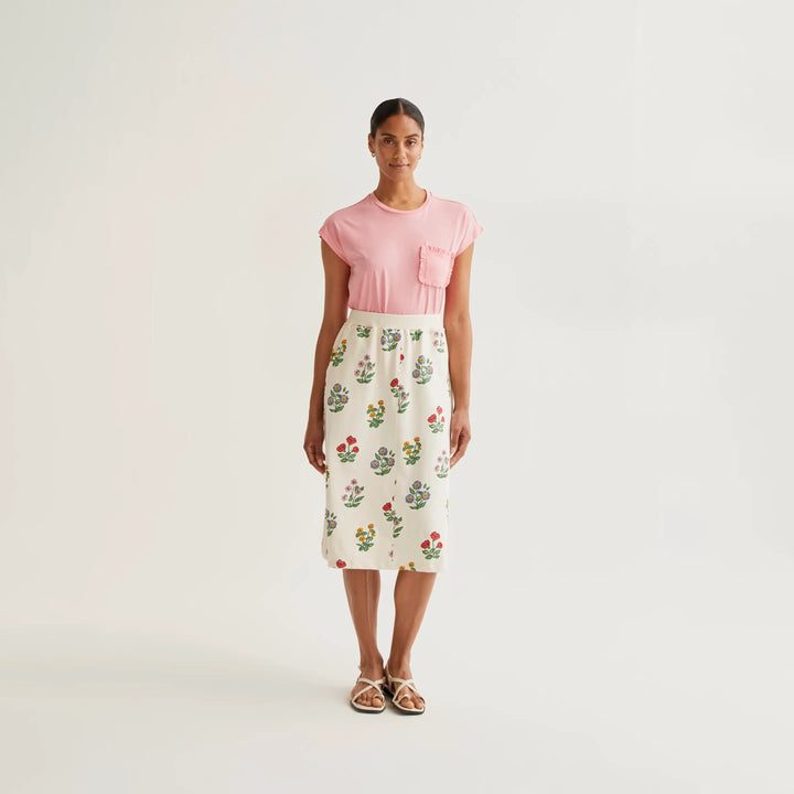 CAMISETA- Compañía Fantástica, 100% algodón rosa