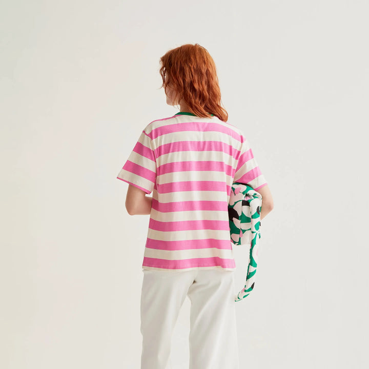 CAMISETA- Compañía Fantástica, Estampado de rayas rosa y blanco