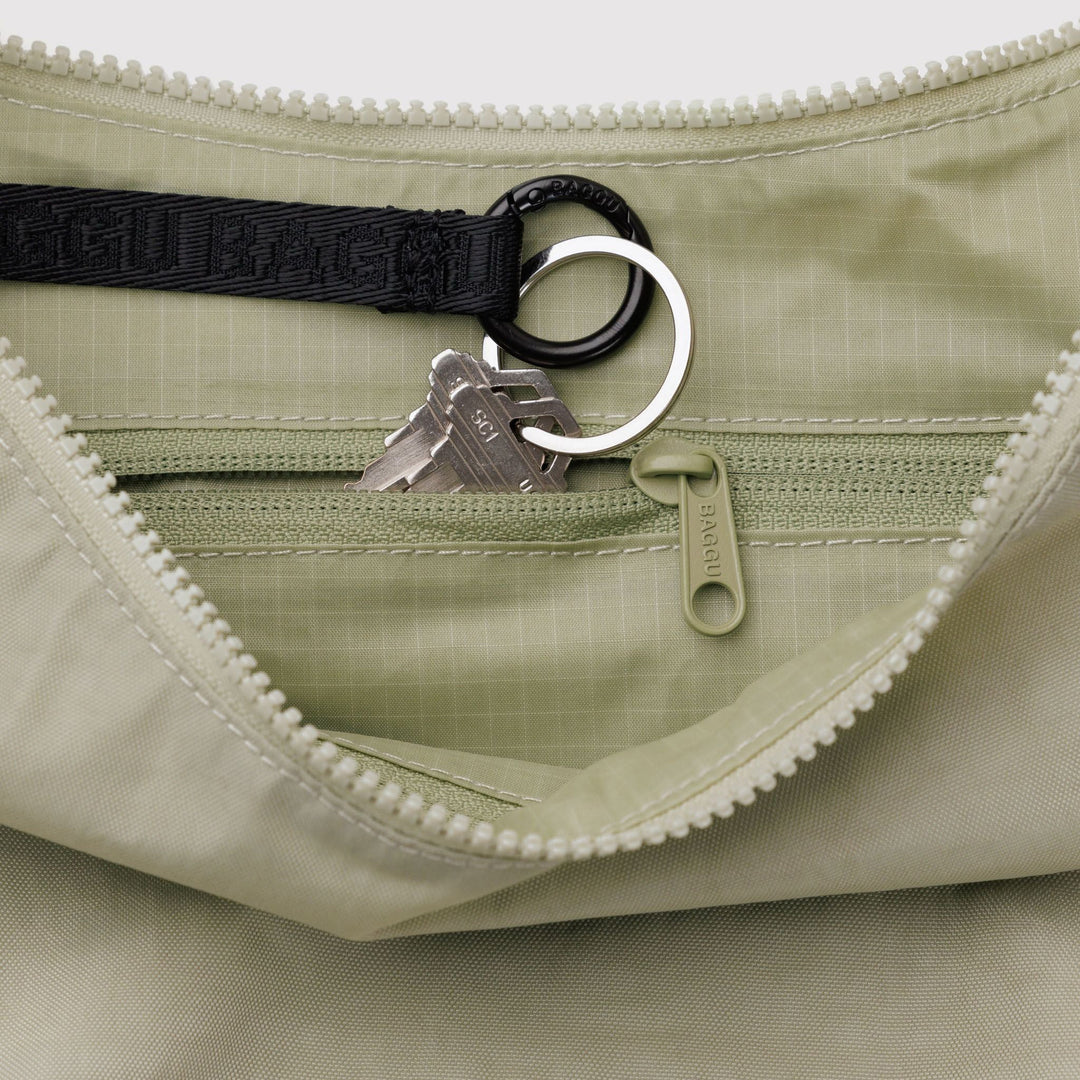 BOLSO - Baggu, Celadon Medium Nylon Crescent Bag