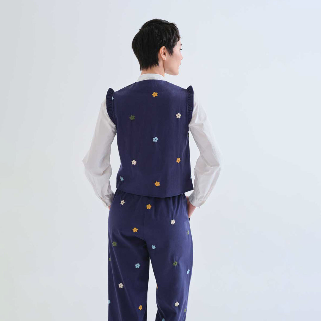 CHALECO - Compañía Fantástica, Algodón azul marino con bordado de flores