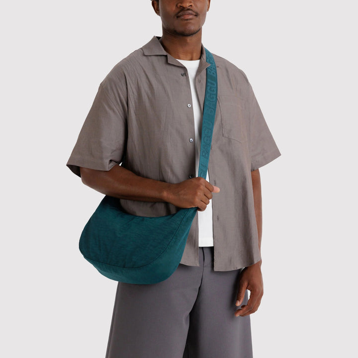 BOLSO - Baggu, Deep Sea Medium Nylon Crescent Bag