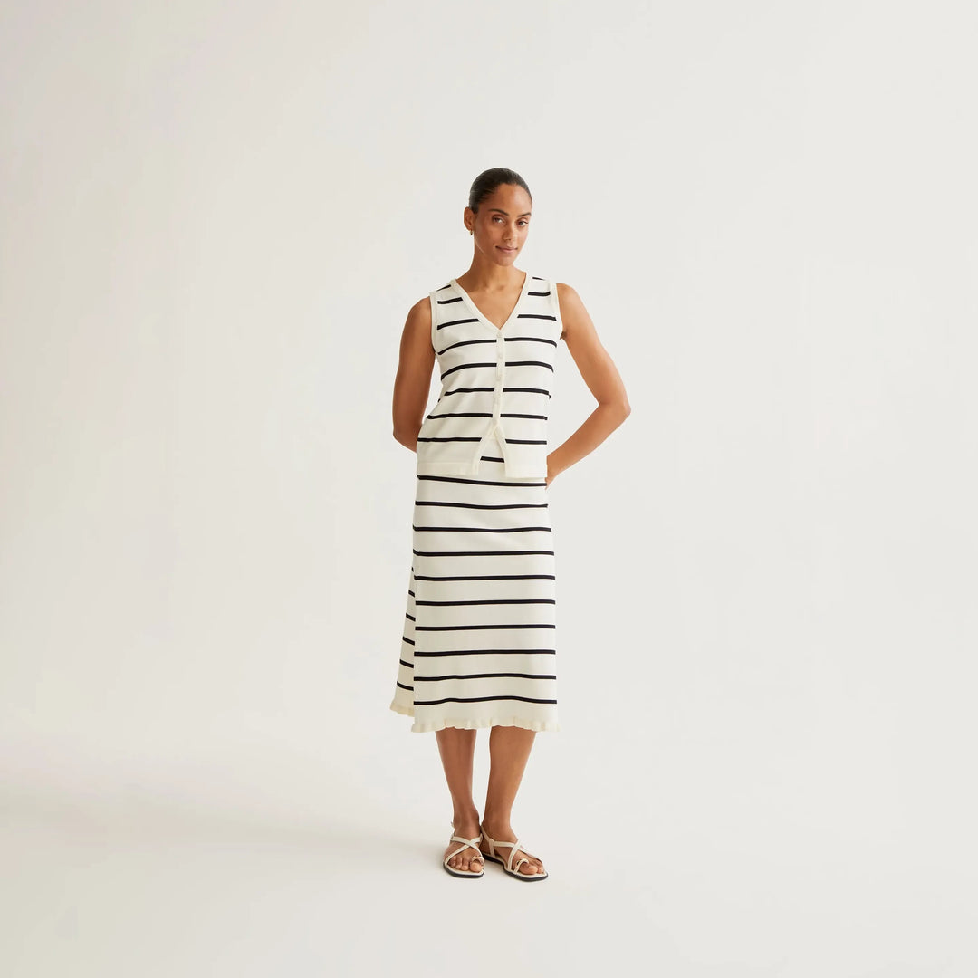 FALDA - Compañía Fantástica, Midi de punto con estampado de rayas blanco y negro