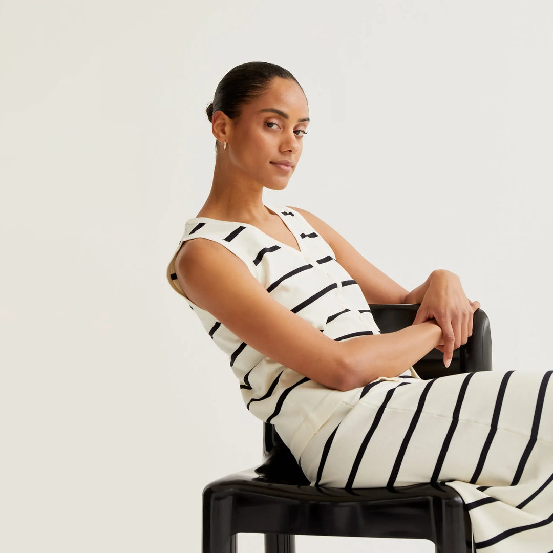 FALDA - Compañía Fantástica, Midi de punto con estampado de rayas blanco y negro