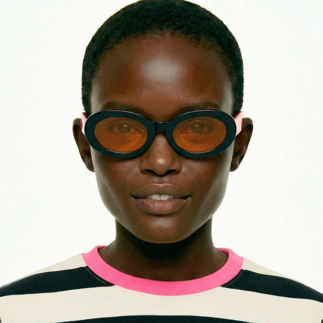 GAFAS DE SOL - Compañía Fantástica, Azul marino con punta patillas multicolor rosa y amarillo