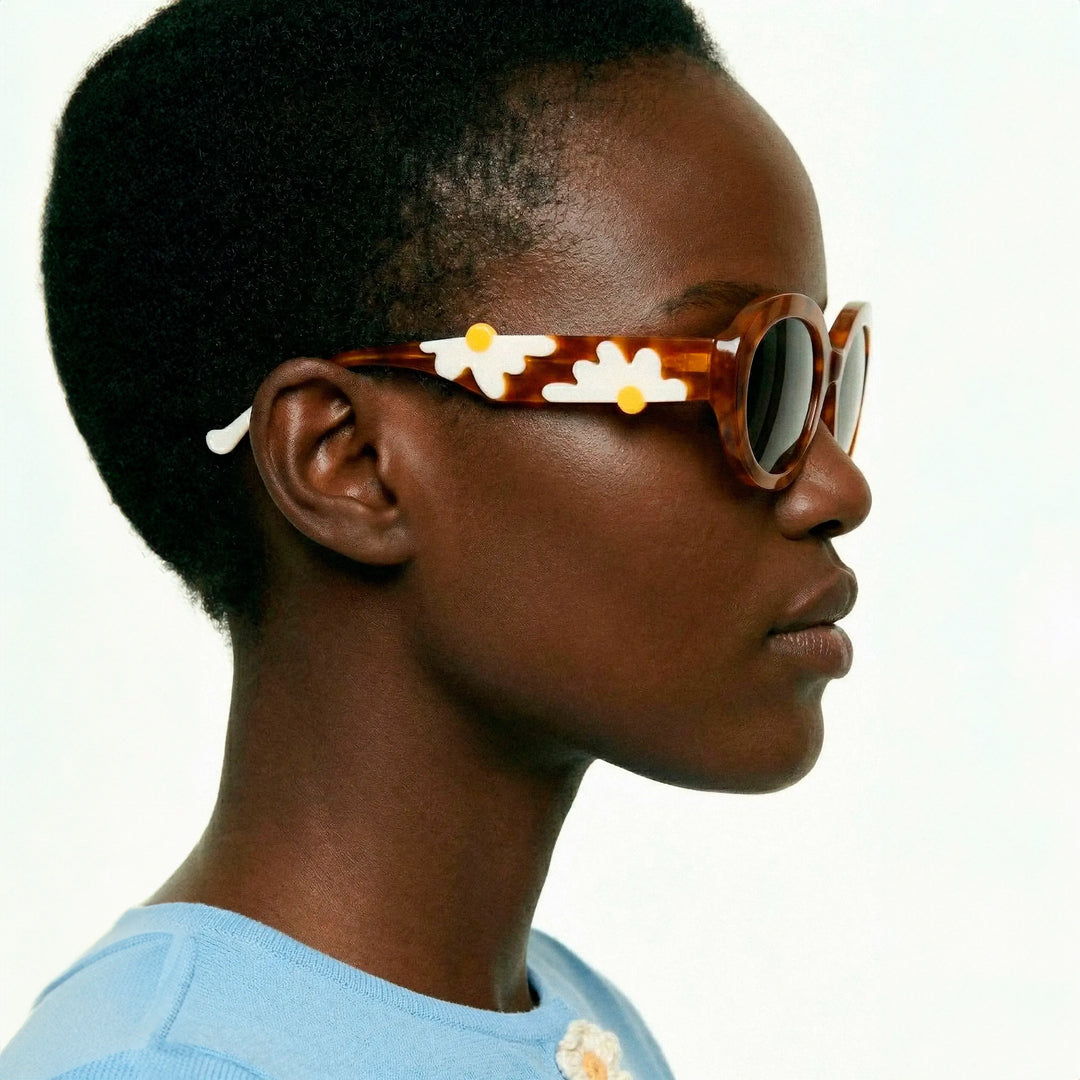 GAFAS DE SOL - Compañía Fantástica, Marrones con estampado margaritas