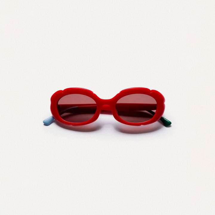 GAFAS DE SOL - Compañía Fantástica, Rojas con punta patillas multicolor azul claro y verde