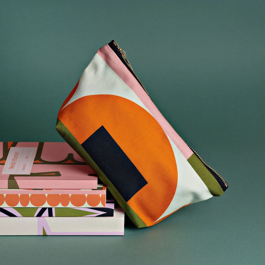 ESTUCHE - The Completist, Ginger