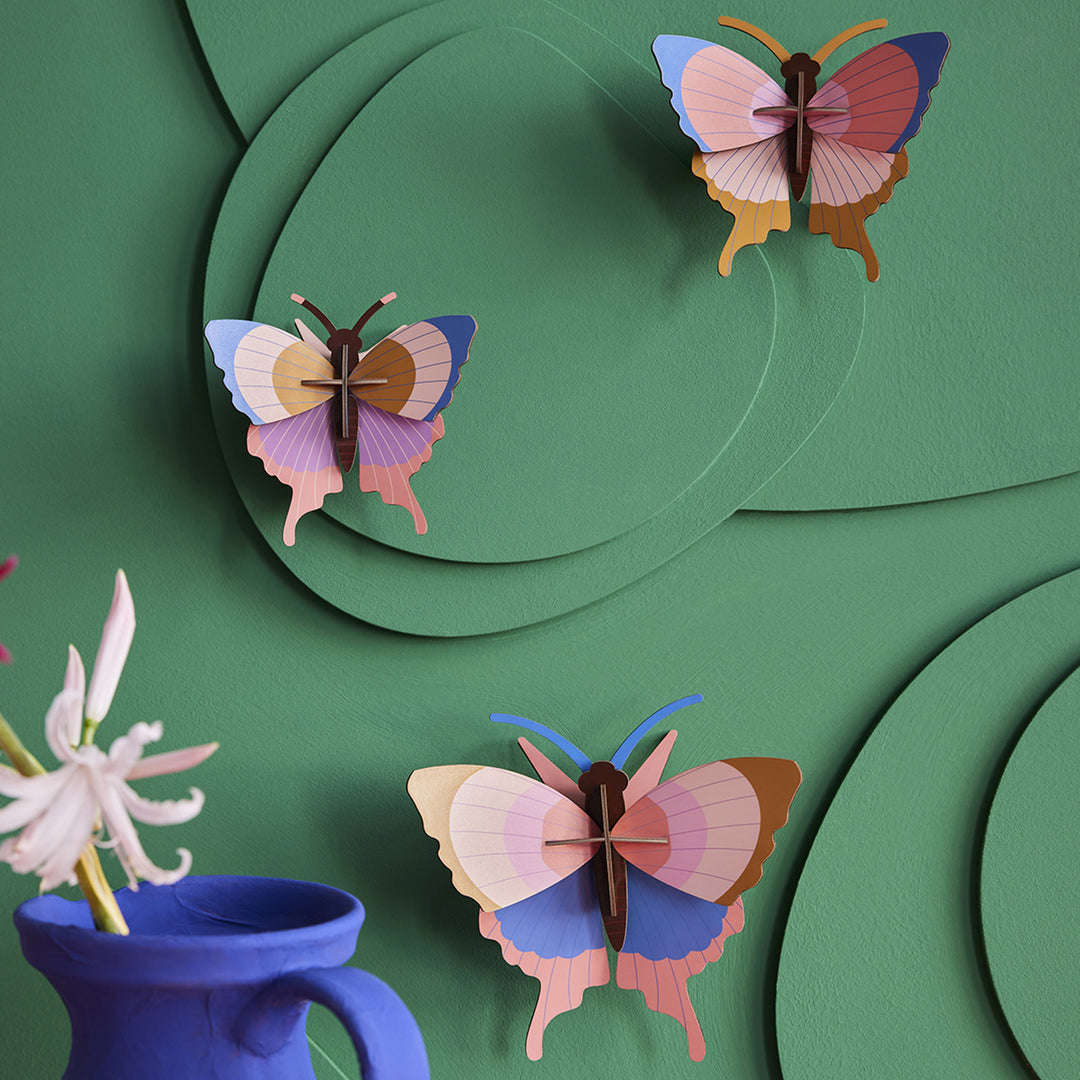 MAQUETA - Studio Roof, Gold Rim Butterflies