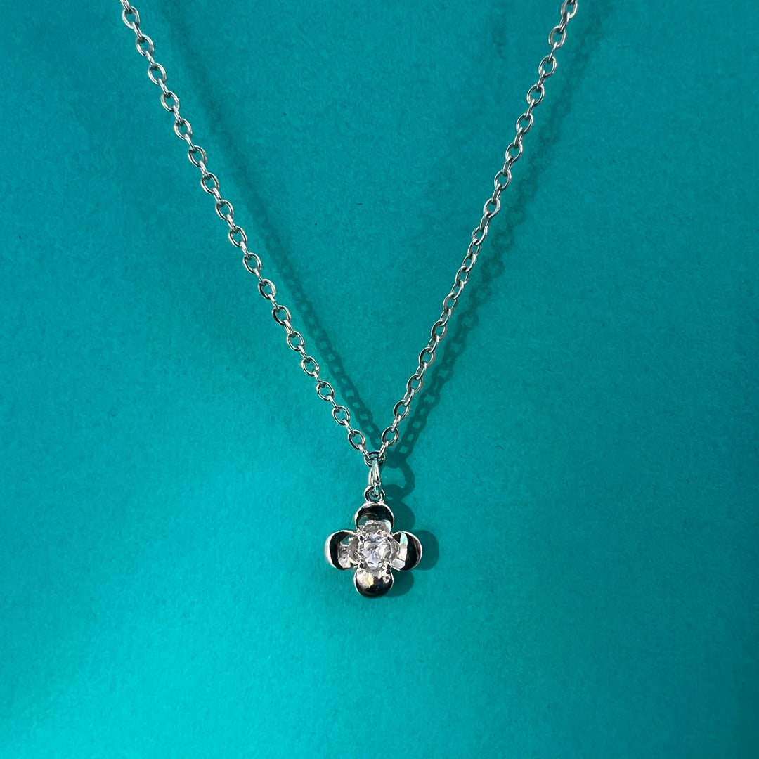 COLLAR - Terami, Flor Zirconia