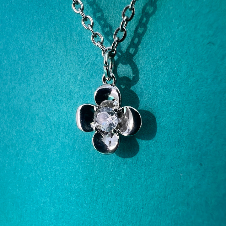 COLLAR - Terami, Flor Zirconia