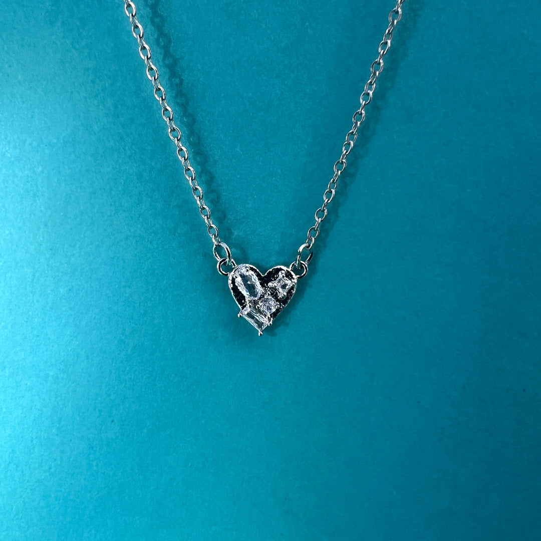 COLLAR - Terami, Corazón Zirconia Pequeño