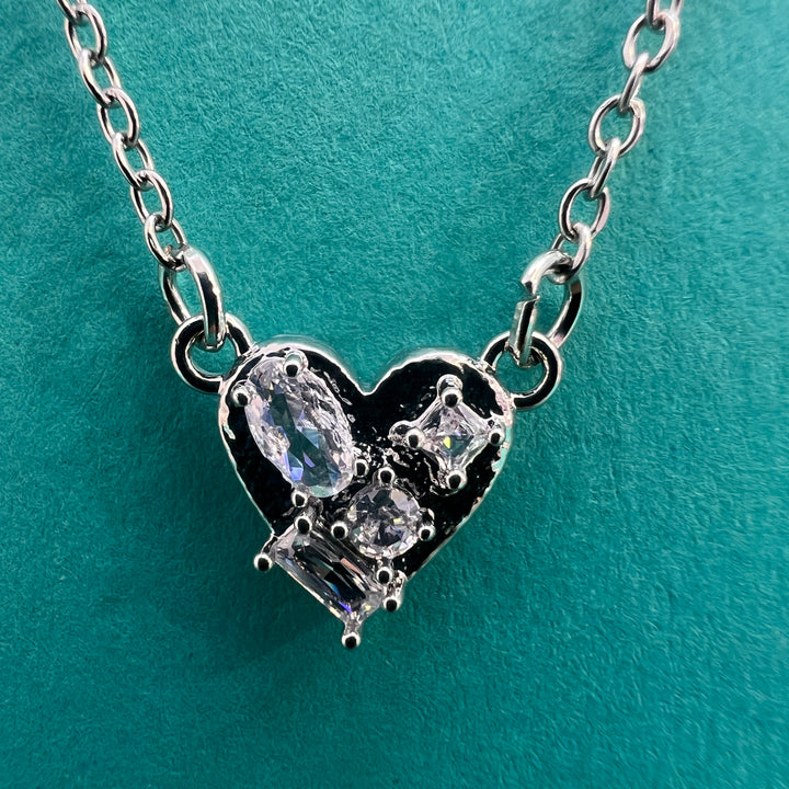 COLLAR - Terami, Corazón Zirconia Pequeño