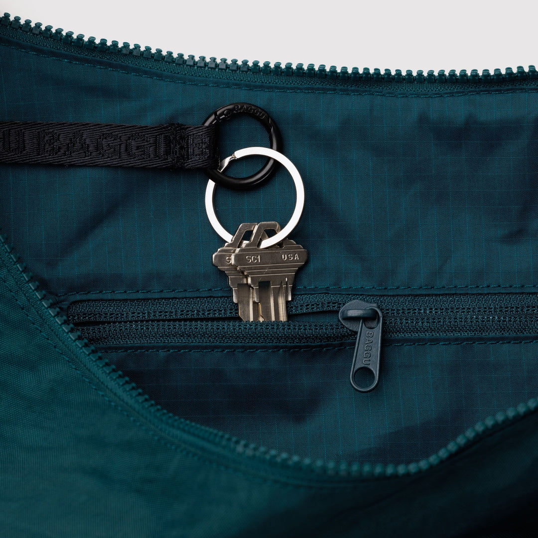 BOLSO - Baggu, Deep Sea Large Nylon Crescent Bag