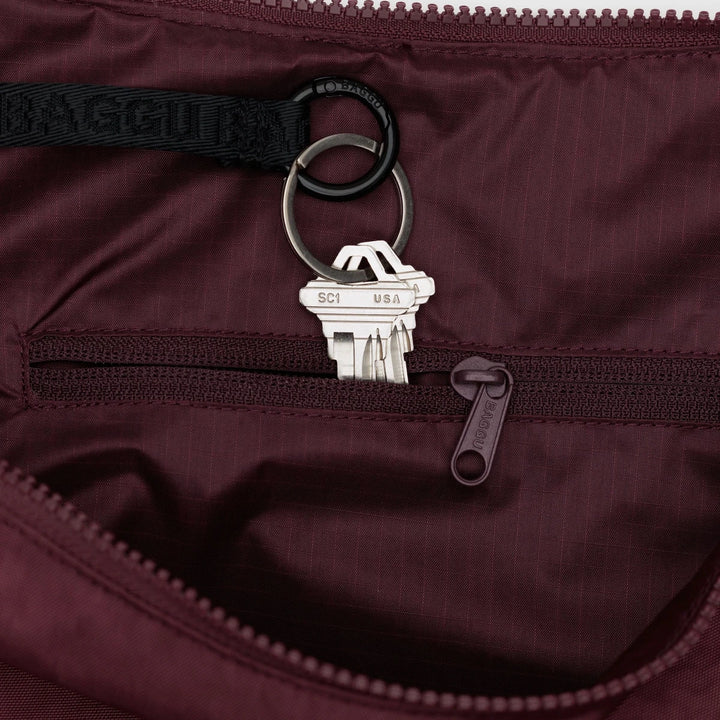 BOLSO - Baggu, Mahogany Large Nylon Crescent Bag