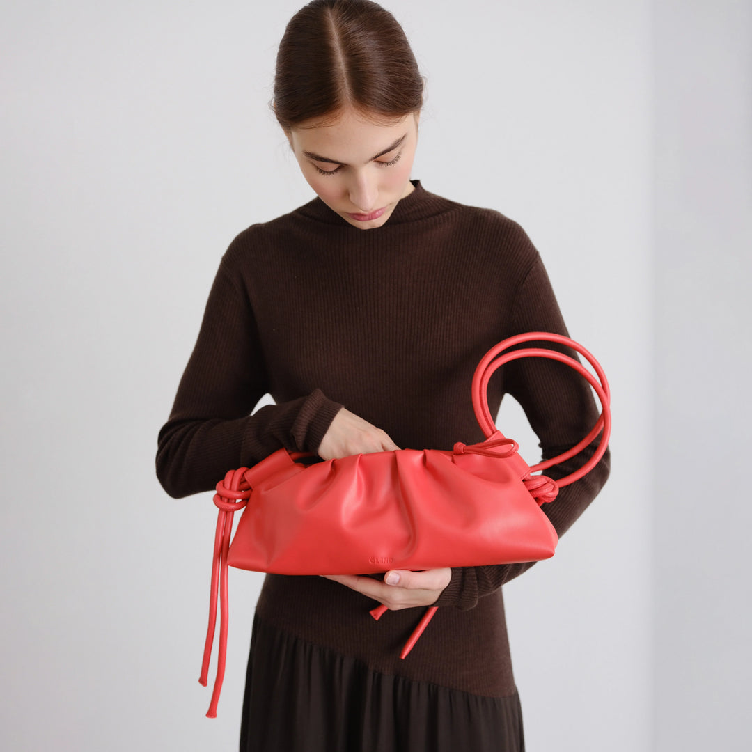 BAG - Ölend, Dumpling Bag Cherry red
