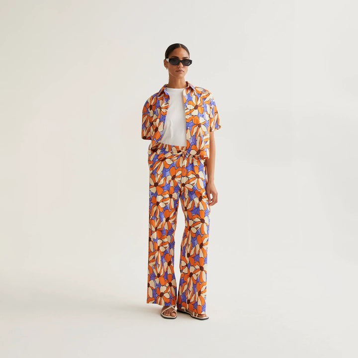 PANTALÓN - Compañía Fantástica, Con estampado Marigold